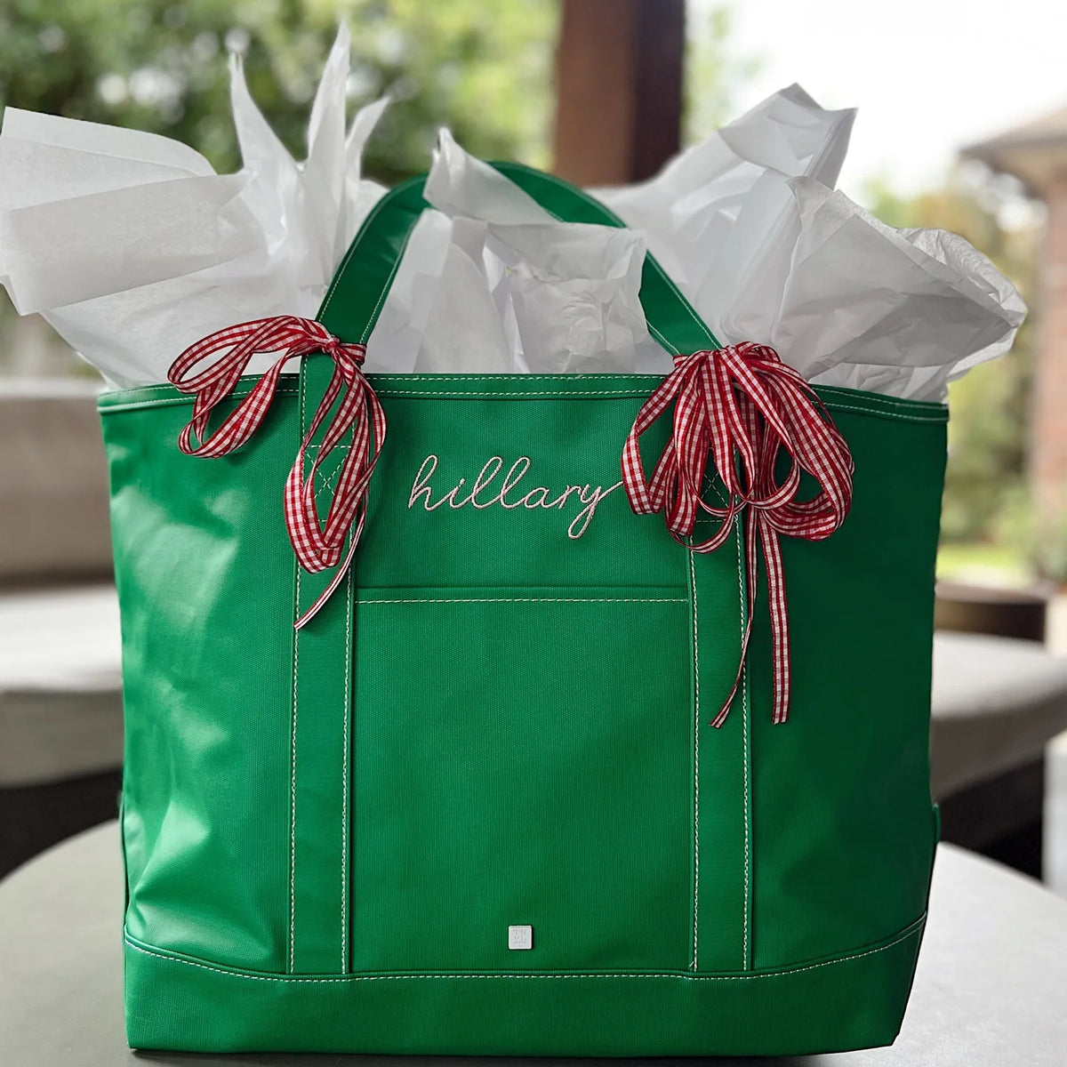 Kelly Green